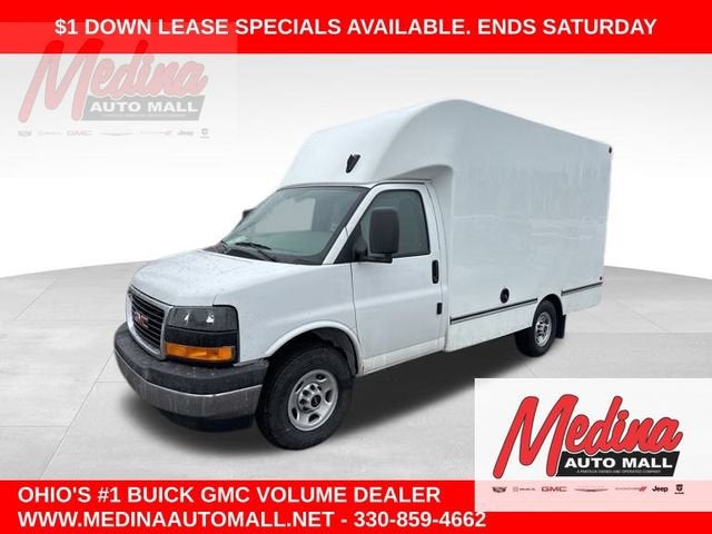 2025 GMC Savana Cutaway 3500