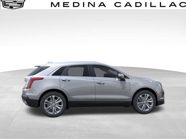 2026 Cadillac XT5 — detail view