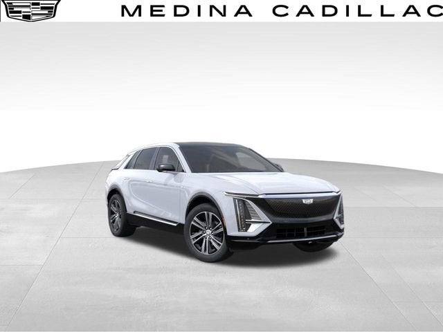 2026 Cadillac LYRIQ Luxury in Vibrant White Tricoat — front three-quarter view