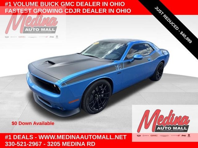2023 Dodge Challenger R/T Scat Pack 392 in B5 Blue Pearlcoat — front three-quarter view
