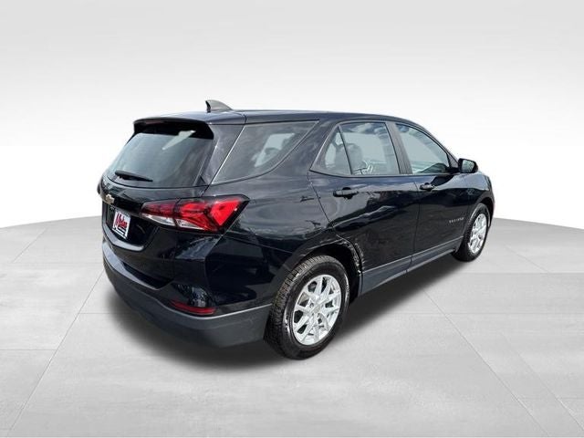 2022 Chevrolet Equinox — interior view