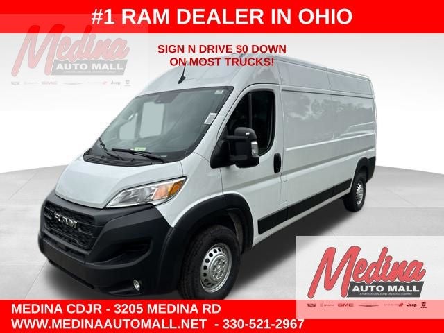 2026 RAM ProMaster 2500 High Roof in Bright White Clear-Coat Exterior Paint — front three-quarter view