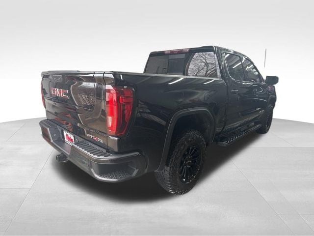 2023 GMC Sierra 1500 — interior view