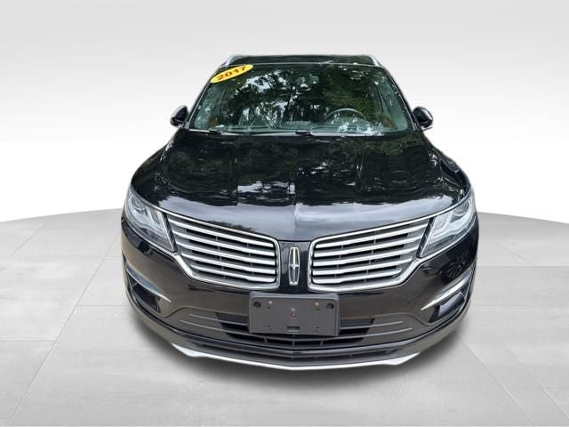 2017 Lincoln MKC — side profile view
